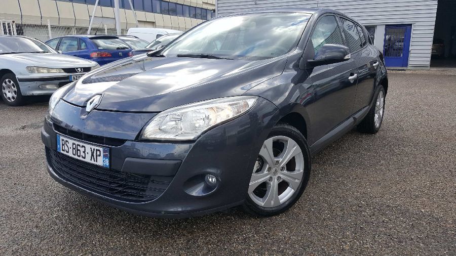 RENAULT MEGANE III DYNAMIQUE - BERLINE ENERGY DCI 1.9 130CH (2011)