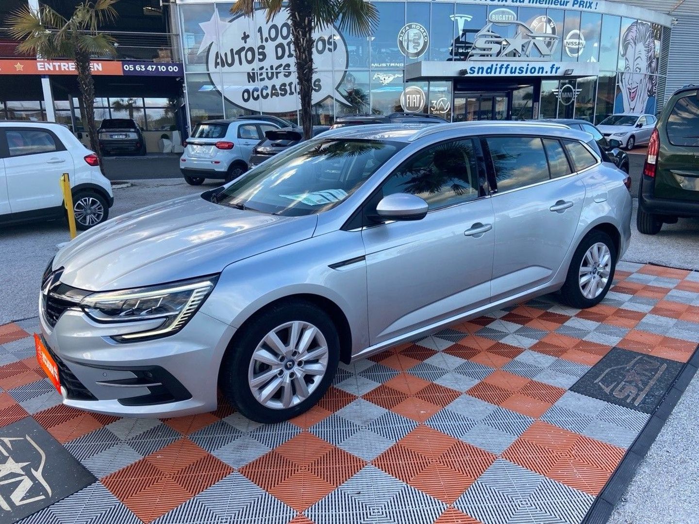 RENAULT MEGANE ESTATE 1.6 E-TECH PLUG-IN HYBRIDE BUSINESS